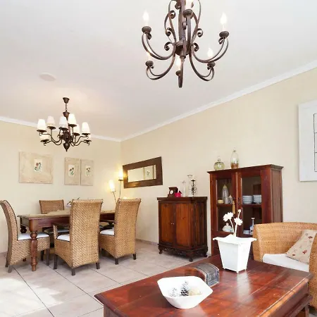 Villa Capri Vila